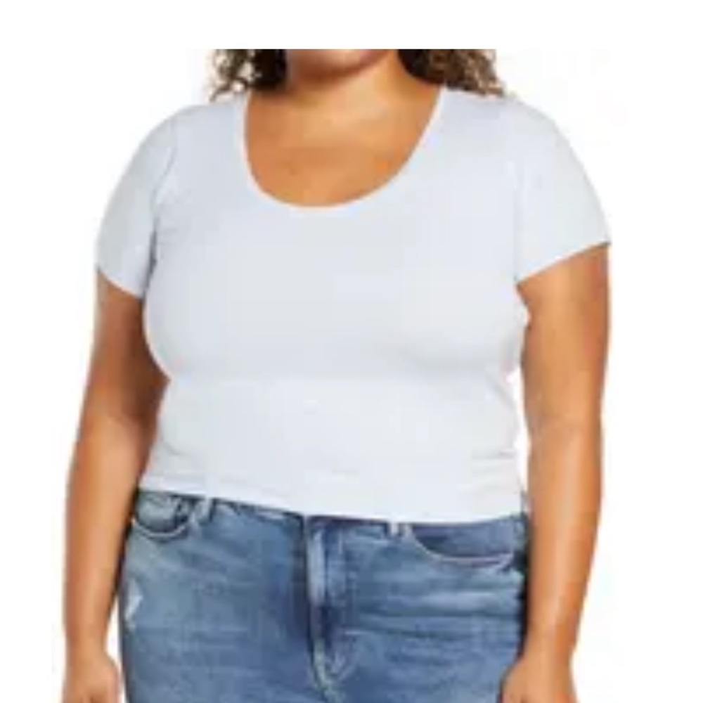 BP. Scoop neck baby crop T-shirt in blue feather size 4XL